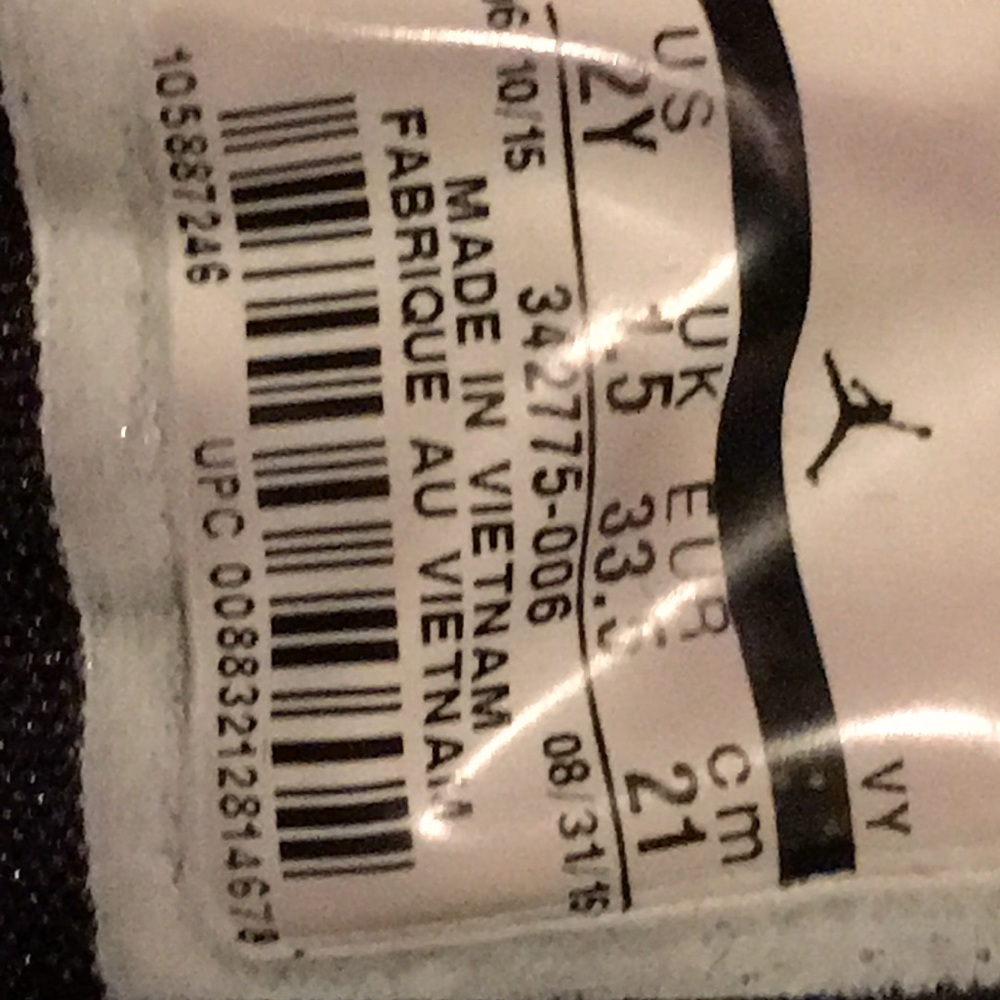 Shoes - Picture 2 of 2